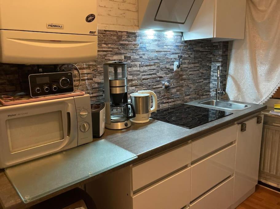 Toll Apartment Am Rhein Netflix Internet 1000 Mbits, Free Parking Duisburg Eksteriør billede