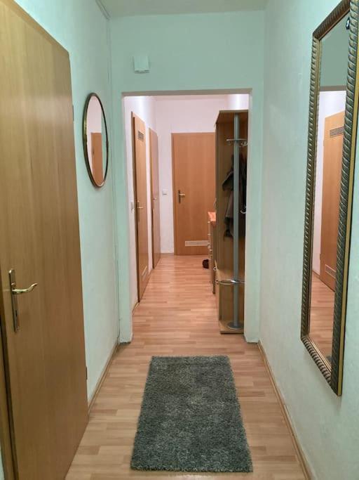 Toll Apartment Am Rhein Netflix Internet 1000 Mbits, Free Parking Duisburg Eksteriør billede